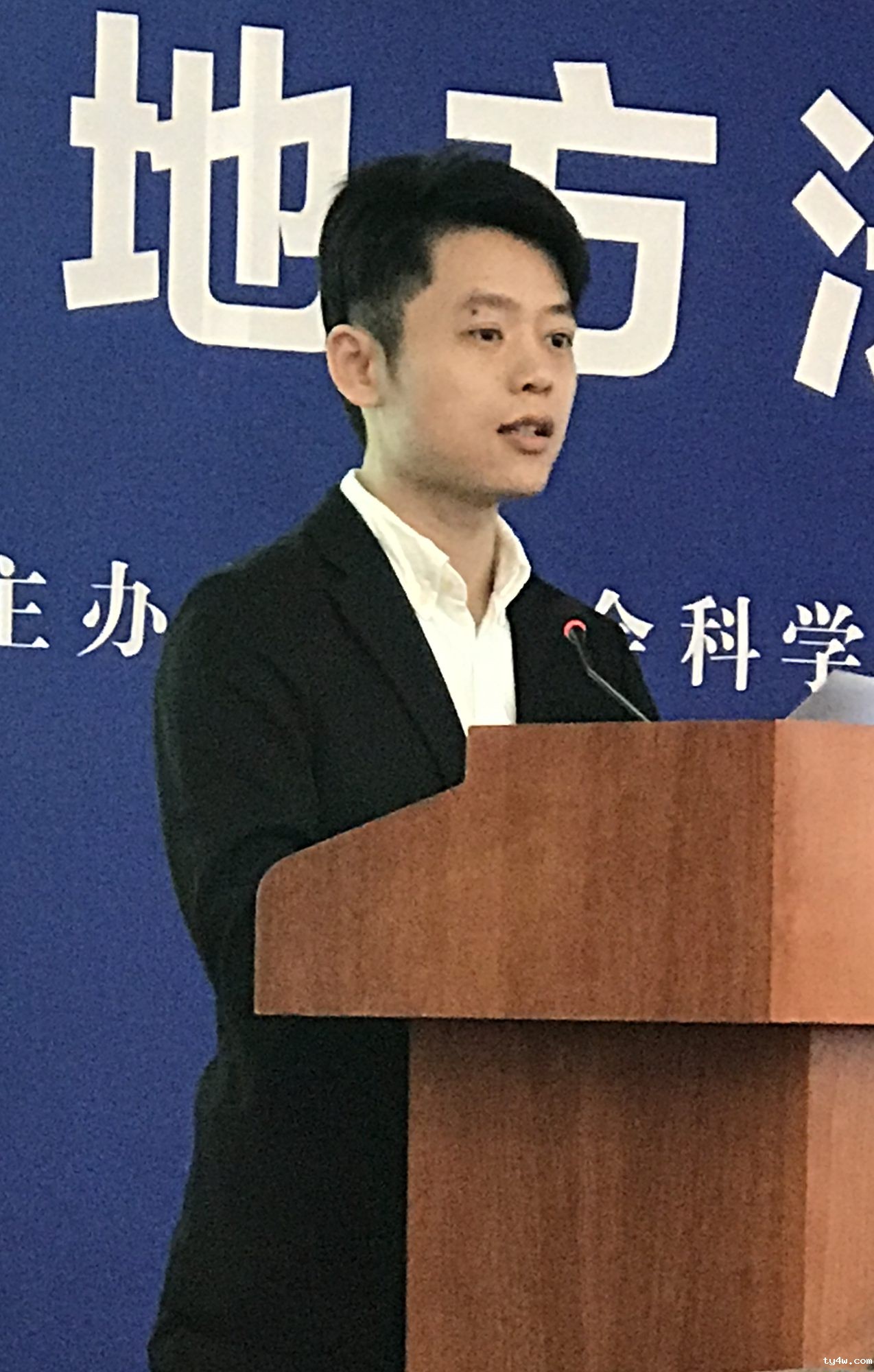 xubin1.jpg